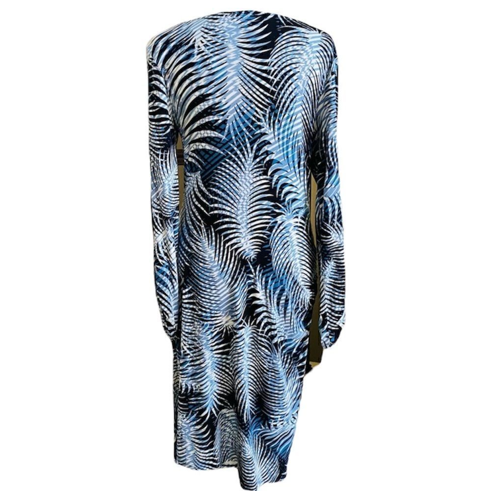 Lily Blue Palm Print 3/4 Length Dress — image 2 of 8